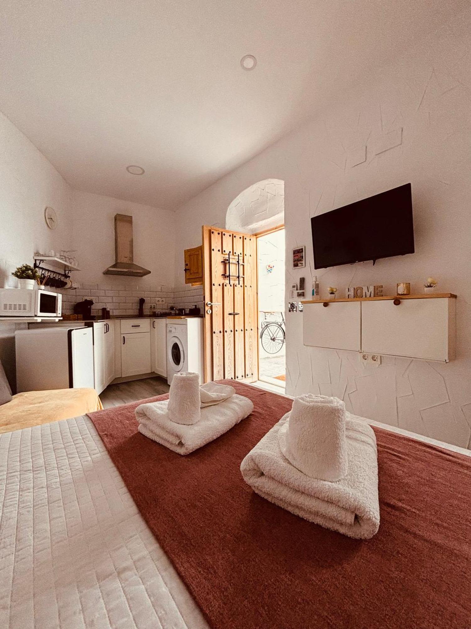 Apartamento La Lola - Patio Privado Jerez de la Frontera Exterior photo